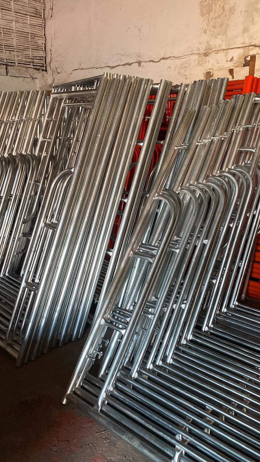 Scaffolding putih - GES